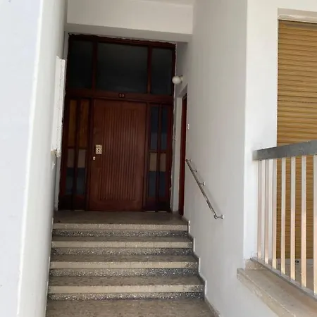 Past Or Tail * Larnaca