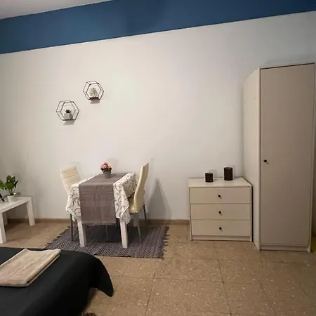 Past Or Tail Homestay *