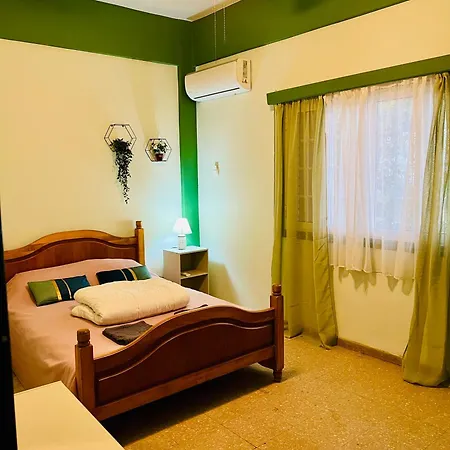 Homestay Past Or Tail