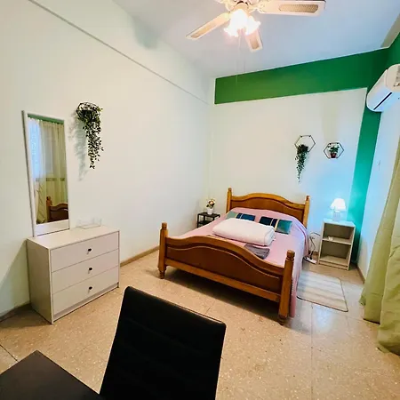 Past Or Tail Homestay Larnaca