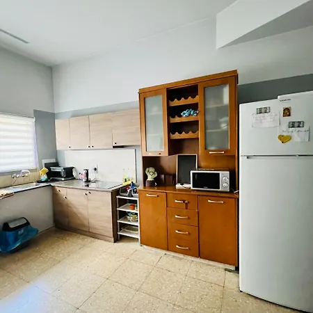 בית אירוח Past Or Tail