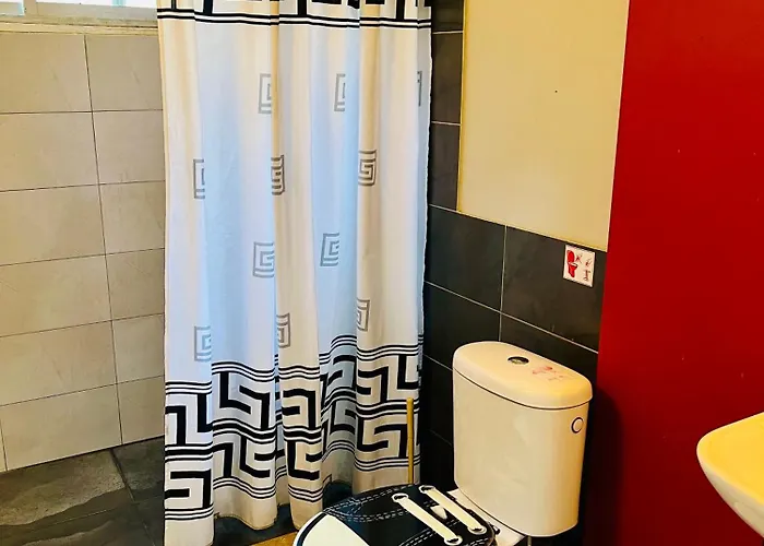 Past Or Tail בית אירוח לרנקה